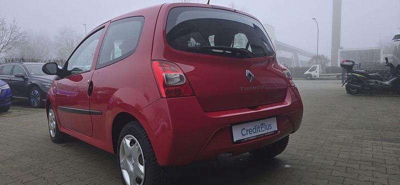 Gebraucht Renault Twingo 76 PS (55 kW) 2009 Rot Kleinwagen