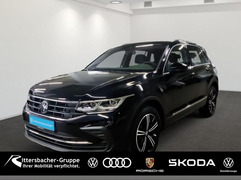 (deep black perleffekt) Gebraucht 2024 VW Tiguan Move SUV | 35.730 € (Fairer Preis) - Bild 1/4