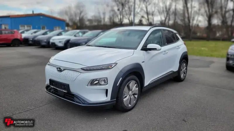 Chalk white Gebraucht 2021 Hyundai Kona Advantage SUV | 19.990 € (Fairer Preis) - Bild 1/1