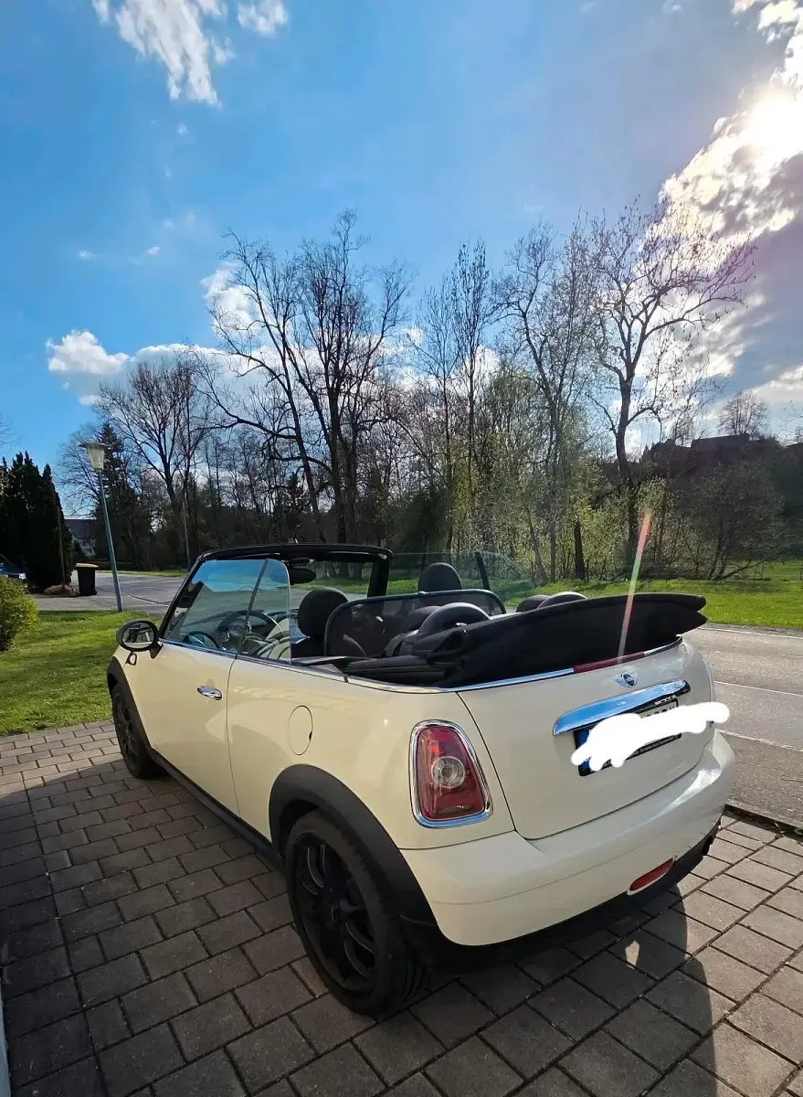 Gebraucht Mini One Cabriolet 98 PS (72 kW) 2010 Beige Cabrio