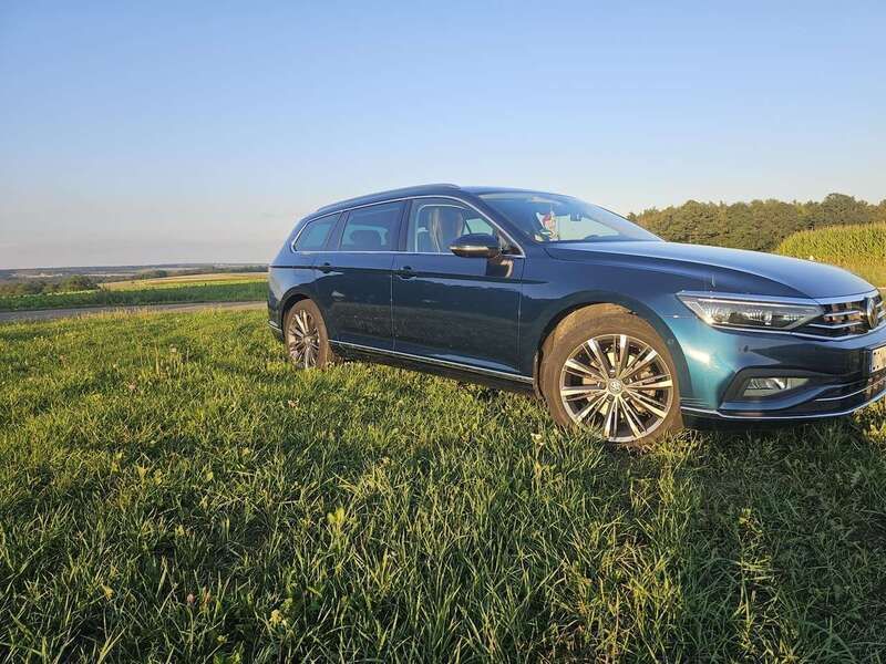 Gebraucht 2019 VW Passat Highline Limousine | 16.799 € (Guter Preis) - Bild 1/4