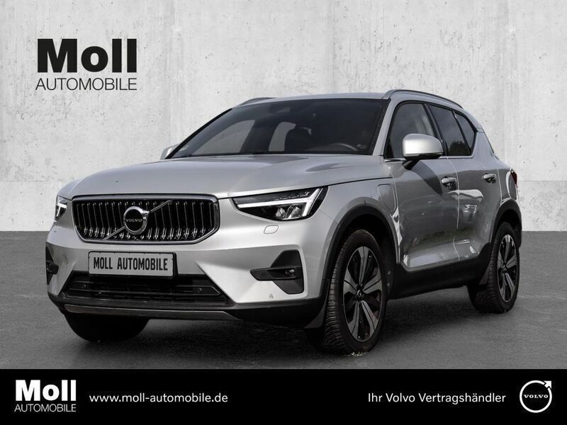 Silber Gebraucht 2023 Volvo XC40 Core SUV | 34.980 € (Fairer Preis) - Bild 1/4