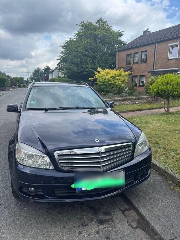 Violet Gebraucht 2009 Mercedes C220 Avantgarde Kombi | 4.200 € (Guter Preis) - Bild 1/4