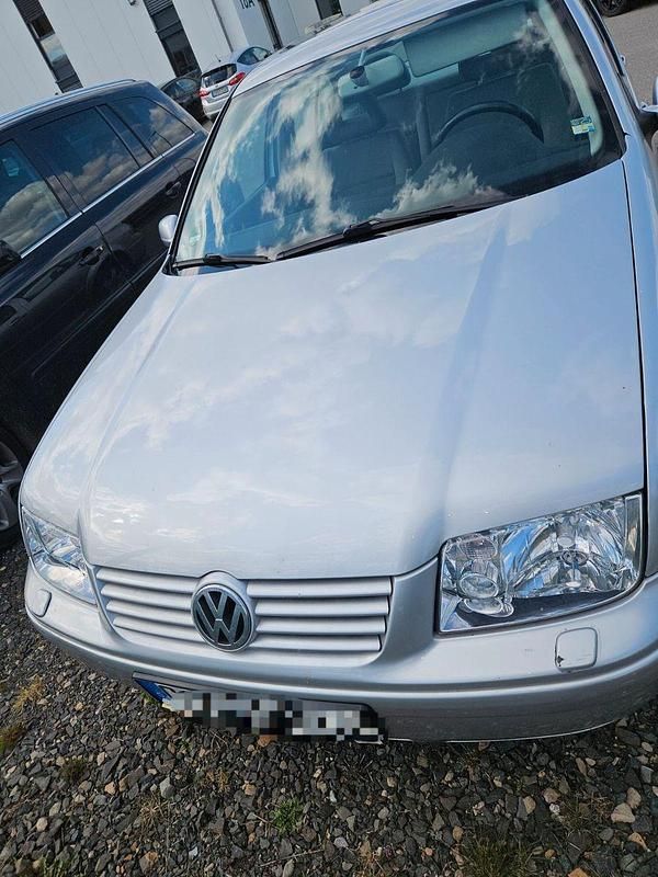 Gebraucht VW Bora Comfortline 116 PS (85 kW) 2000 Silber Limousine