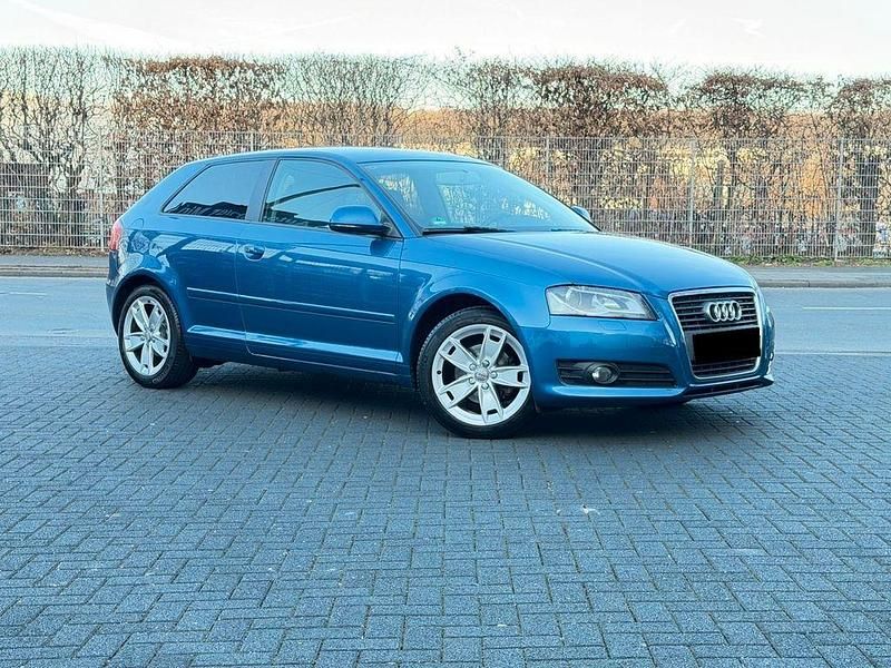 Blau Gebraucht 2009 Audi A3 Ambition Kleinwagen | 3.690 € (Superpreis) - Bild 1/4