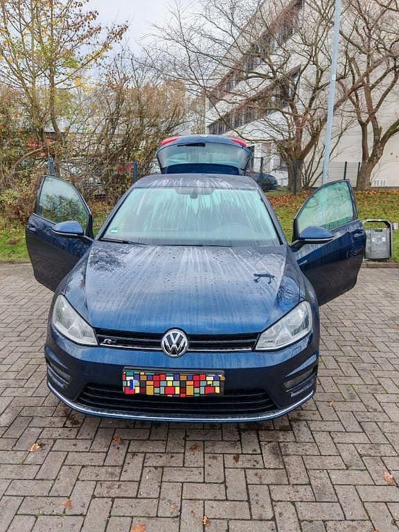 Gebraucht VW Golf VII Cup 122 PS (89 kW) 2014 Blau Limousine