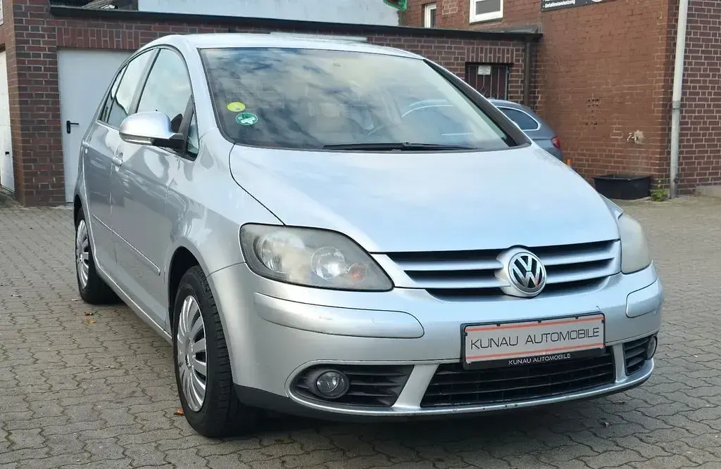 Gebraucht VW Golf V 80 PS (58 kW) 2007 Silber Limousine