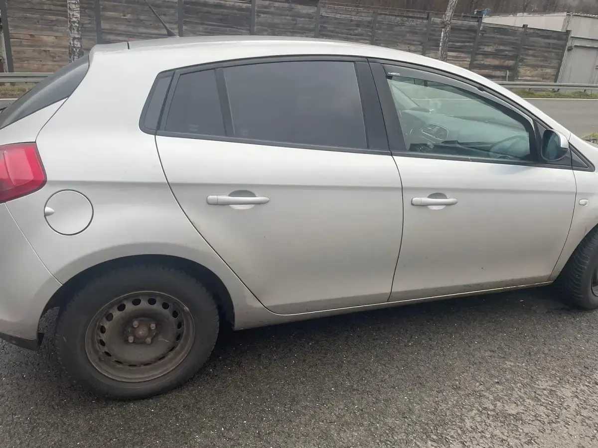 Gebraucht Fiat Bravo Dynamic 120 PS (88 kW) 2007 Silber Kleinwagen