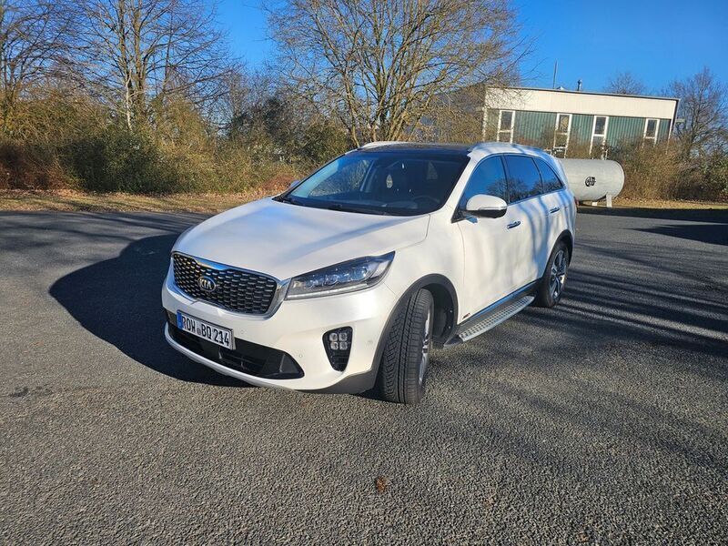 Weiß Gebraucht 2020 Kia Sorento GT-Line SUV | 26.900 € (Teuer) - Bild 1/4
