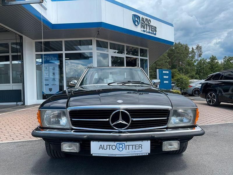Gebraucht Mercedes SL380 163 PS (119 kW) 1981 Schwarz Cabrio