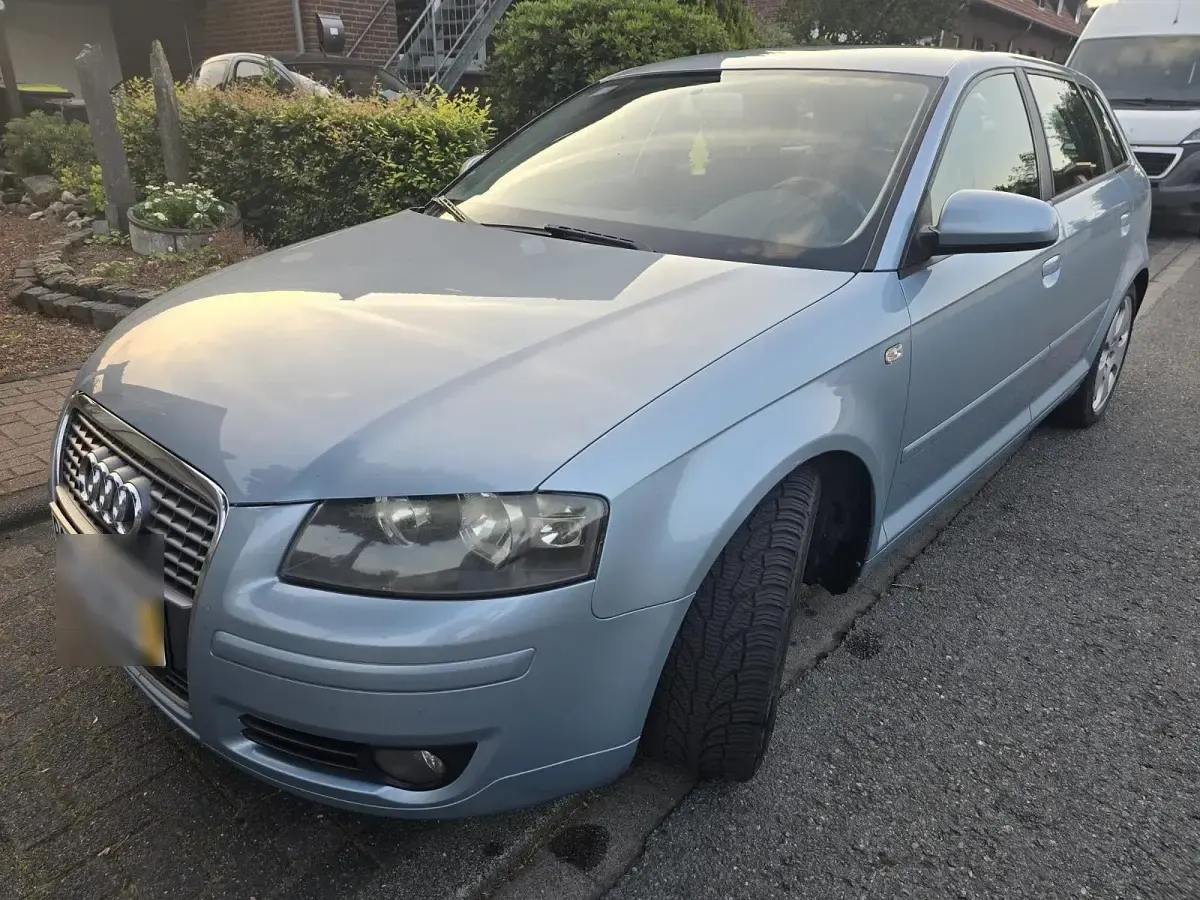 Gebraucht Audi A3 105 PS (77 kW) 2006 Blau Kleinwagen