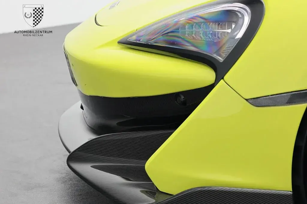 Gebraucht McLaren 600LT Spider 600 PS (441 kW) 2022 Grün Cabrio