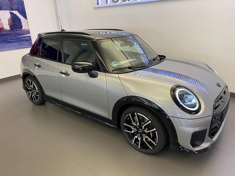 Silber Gebraucht 2025 Mini John Cooper Works Kleinwagen | 36.400 € (Fairer Preis) - Bild 1/4