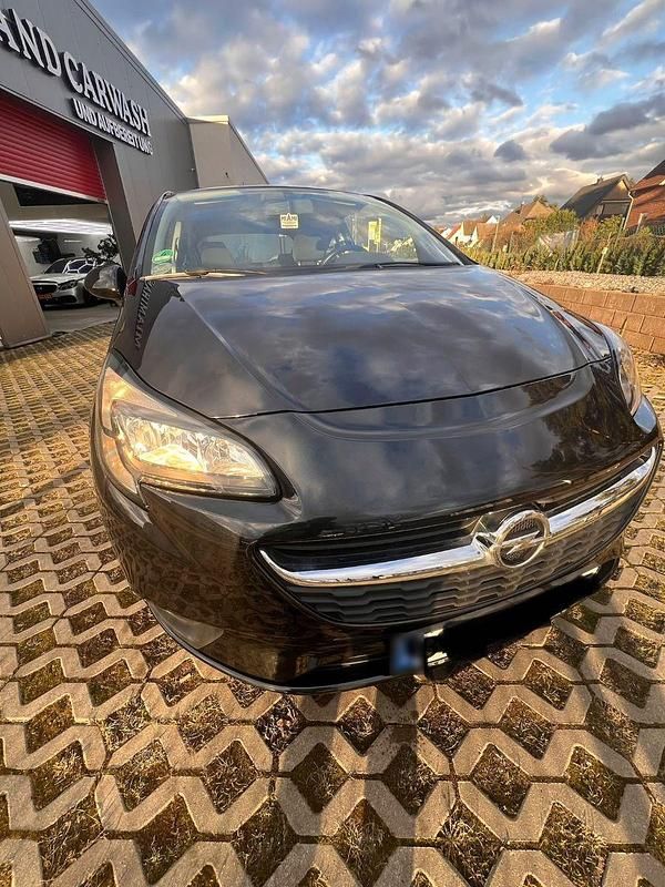 Gebraucht Opel Corsa drive 90 PS (66 kW) 2016 Schwarz Kleinwagen