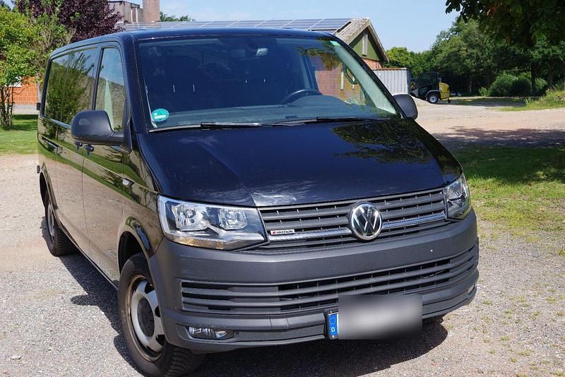 Schwarz Gebraucht 2015 VW T6 Van | 22.990 € (Superpreis) - Bild 1/4