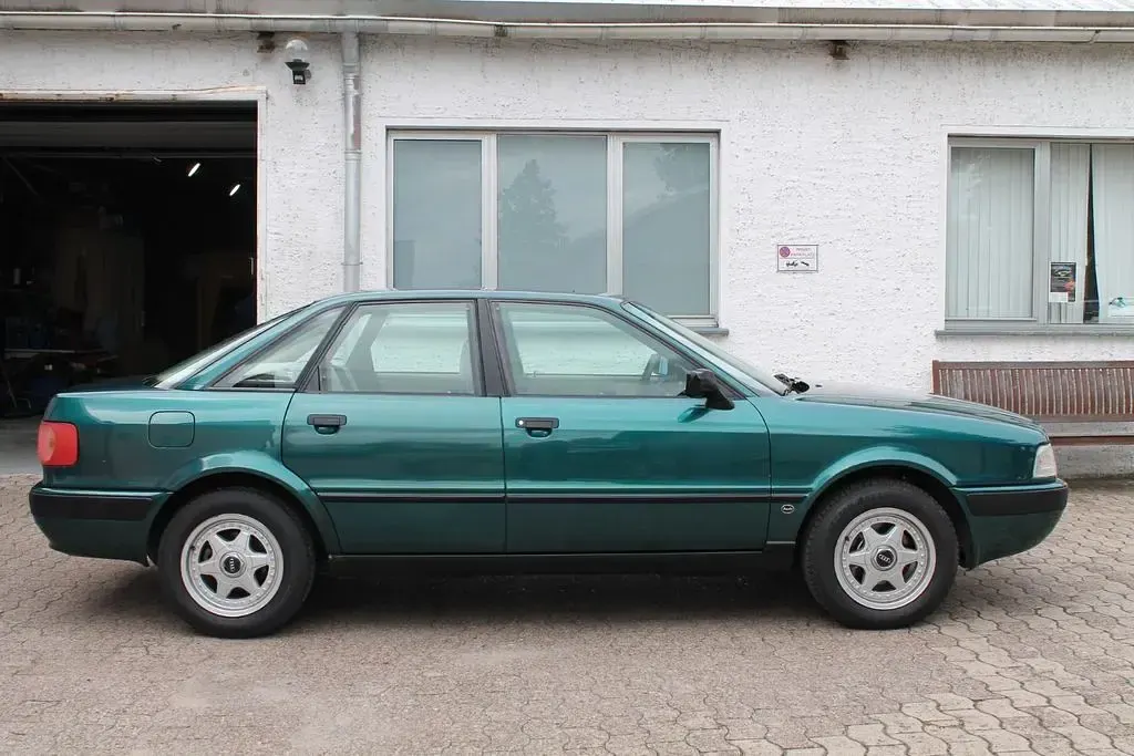 Gebraucht Audi 80 90 PS (66 kW) 1994 Grün Limousine