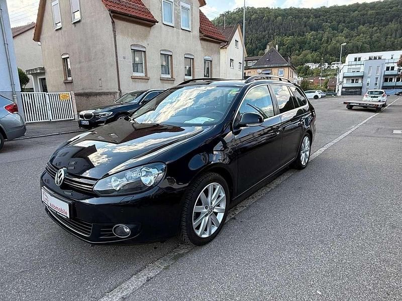 Gebraucht VW Golf VI Highline 140 PS (102 kW) 2011 Deep black perleffekt Kleinwagen