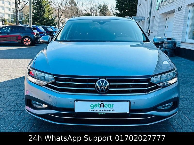 Gebraucht VW Passat Business 150 PS (110 kW) 2022 Silber Kombi