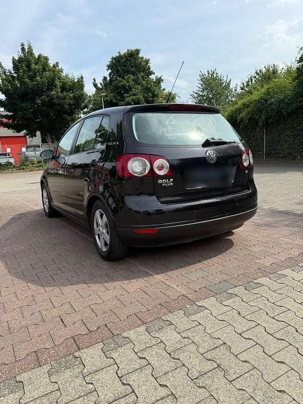 Gebraucht VW Golf Plus Cross 102 PS (75 kW) 2007 Schwarz Van / Kleinbus