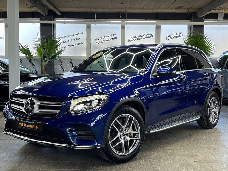 Gebraucht Mercedes GLC300 AMG line 245 PS (180 kW) 2017 Blau SUV