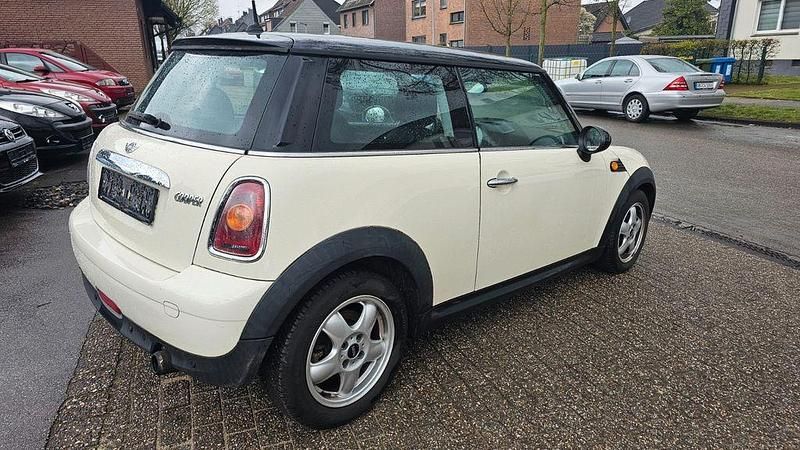 Gebraucht Mini Cooper 120 PS (88 kW) 2008 Pepper (old english) white Kleinwagen