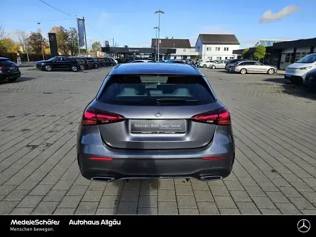 Gebraucht Mercedes A220 AMG 190 PS (139 kW) 2024 Grau Limousine