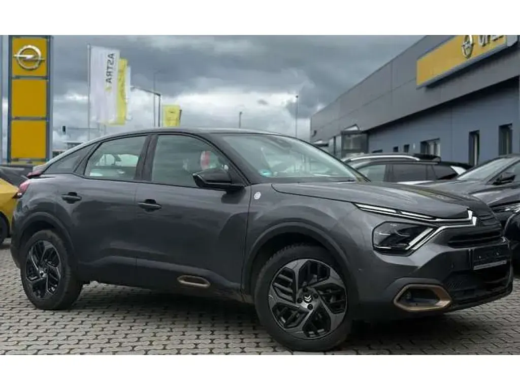 Gebraucht Citroën C4 131 PS (96 kW) 2024 Grau SUV