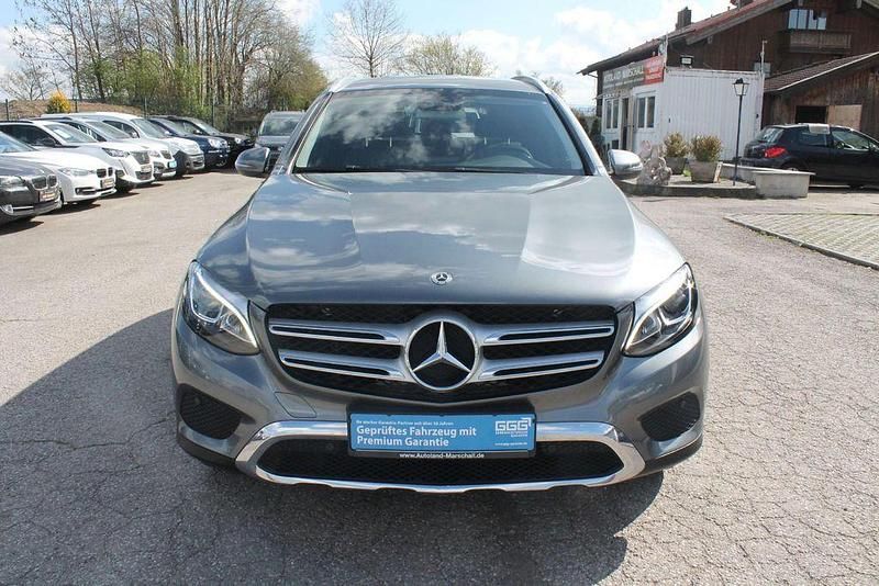Gebraucht Mercedes GLC350 258 PS (189 kW) 2018 Grau SUV