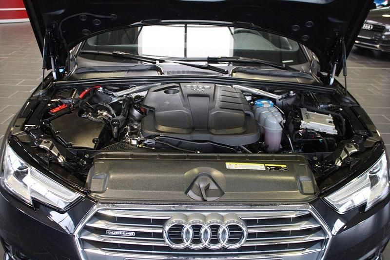 Gebraucht Audi A4 S-Line 190 PS (139 kW) 2016 Blau Kombi