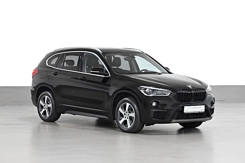 Second-hand BMW X1 xLine 190 CP (139 kW) 2018 Negru SUV