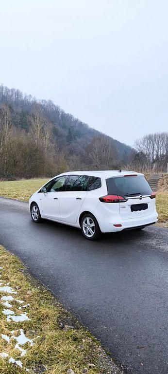 Gebraucht Opel Zafira Tourer Innovation 131 PS (96 kW) 2013 Weiß Van / Kleinbus