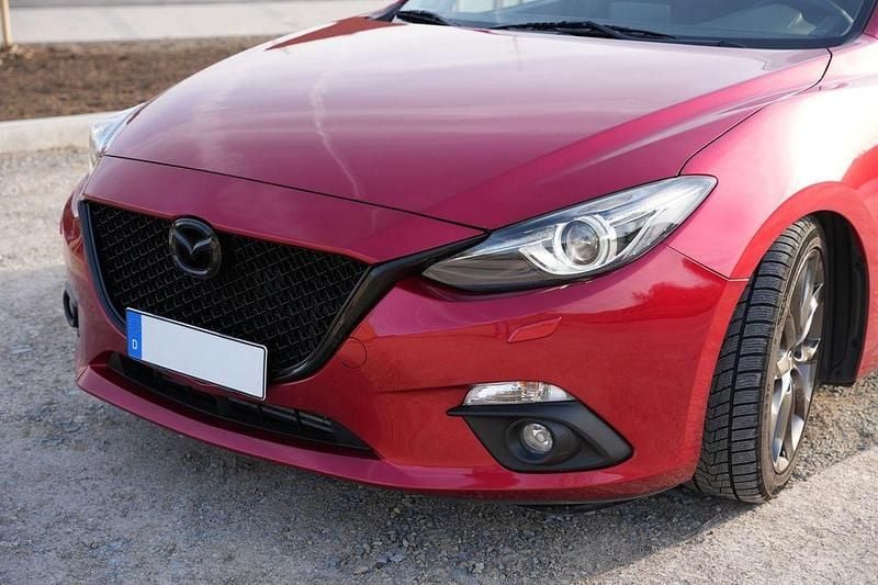 Gebraucht Mazda 3 Nakama 150 PS (110 kW) 2016 Rot Limousine