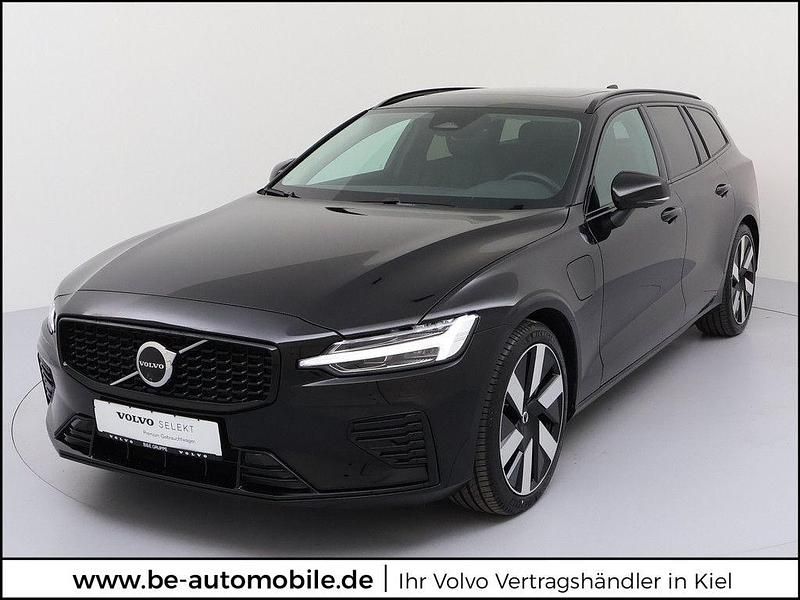 Onyx schwarz Gebraucht 2025 Volvo V60 Plus Kombi | 41.950 € (Fairer Preis) - Bild 1/4