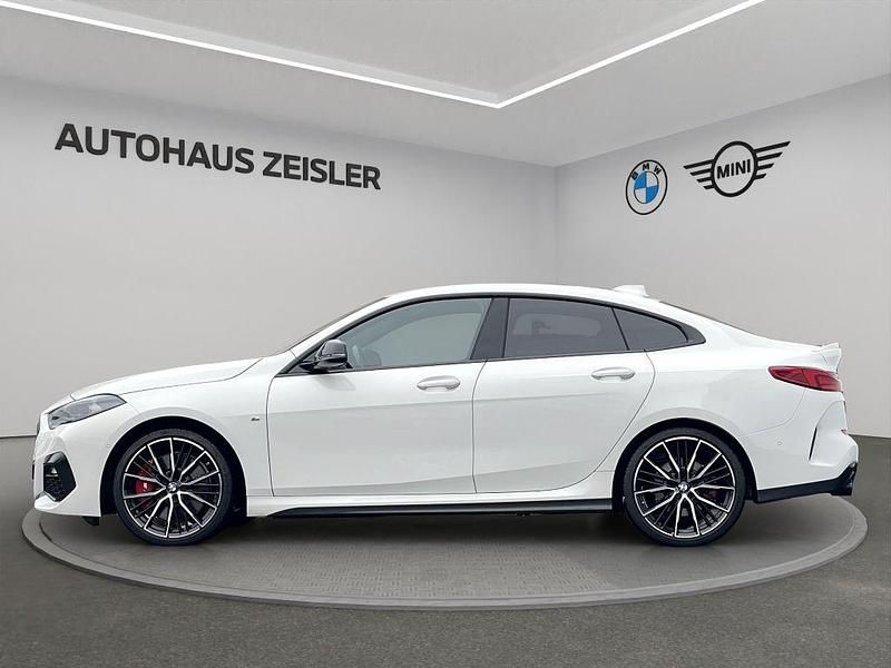 Gebraucht BMW 220 Comfort Edition 178 PS (130 kW) 2024 Alpinweiß uni Coupé