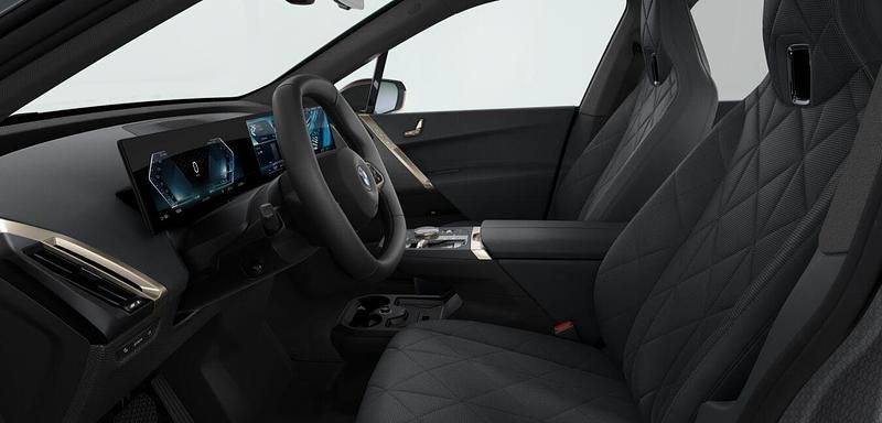 Gebraucht BMW iX Shadowline 300 kW (408 PS) 2025 Rot SUV