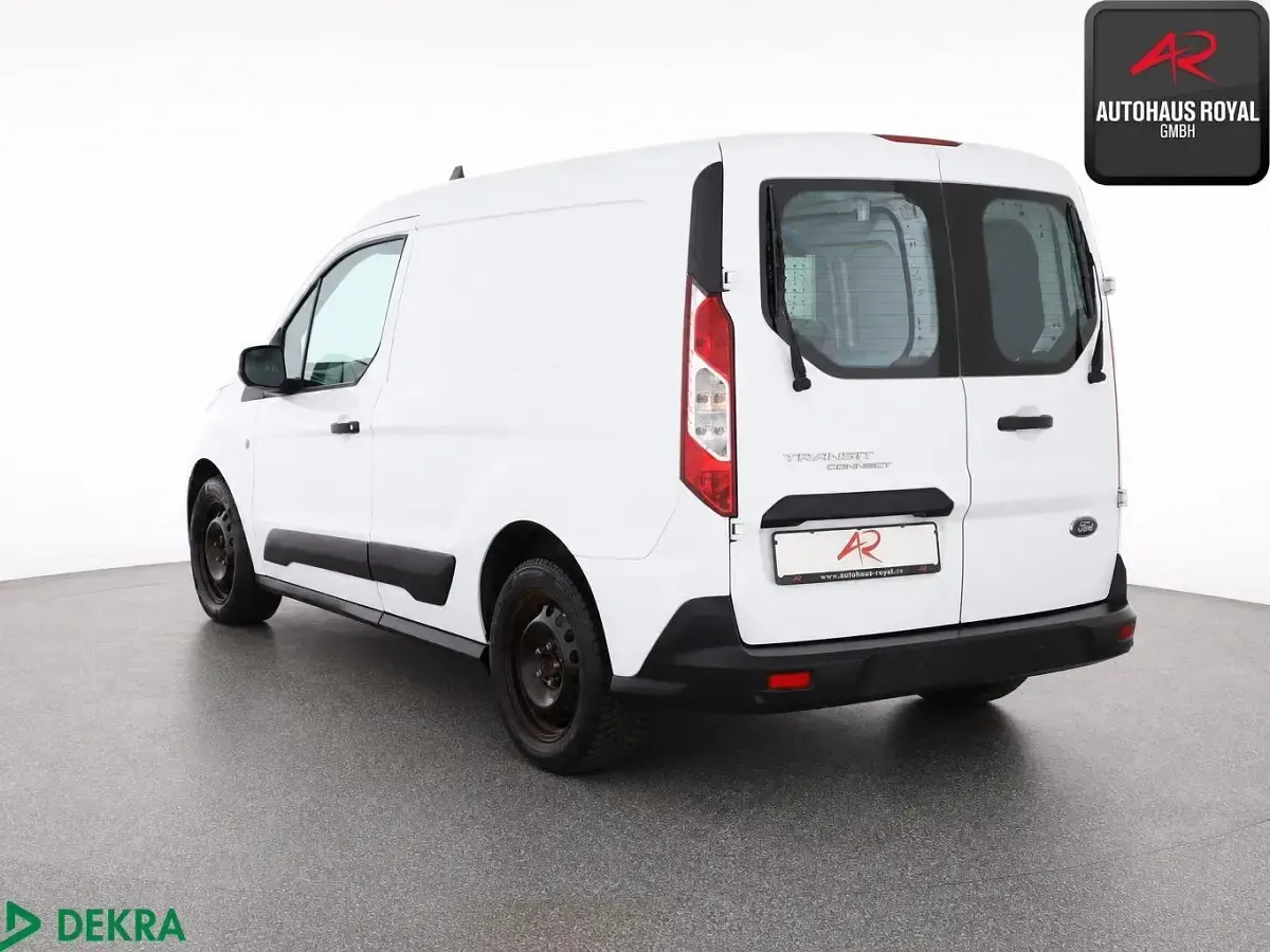 Gebraucht Ford Transit Connect 101 PS (74 kW) 2021 Weiß Van / Kleinbus