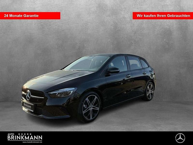 lack kosmosschwarz Gebraucht 2025 Mercedes B180 Progressive Van / Kleinbus | 30.690 € (Superpreis) - Bild 1/4