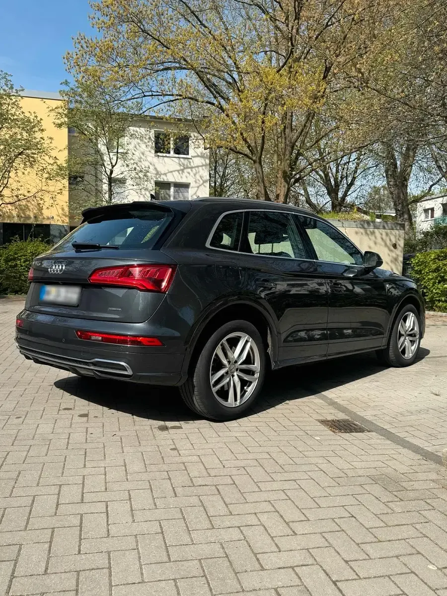 Gebraucht Audi Q5 S-Line 252 PS (185 kW) 2018 Silber SUV