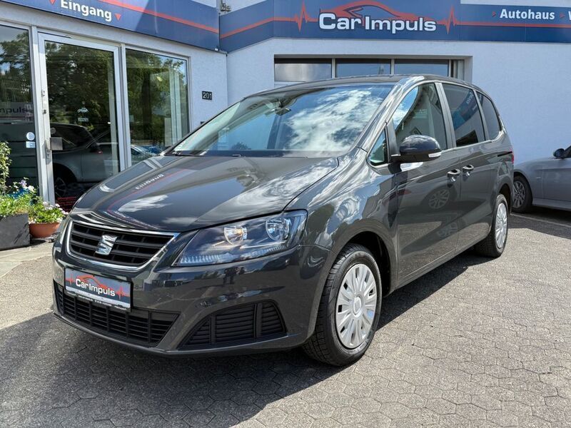 Grau Gebraucht 2017 Seat Alhambra Van / Kleinbus | 16.600 € (Fairer Preis) - Bild 1/4