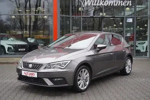 Używany Seat Leon XCELLENCE 150 KM (110 kW) 2017 Szary Sedan/Limuzyna