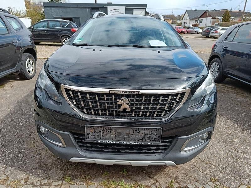 Gebraucht Peugeot 2008 Allure 110 PS (80 kW) 2016 Lackierung schwarz perla nera/ SUV