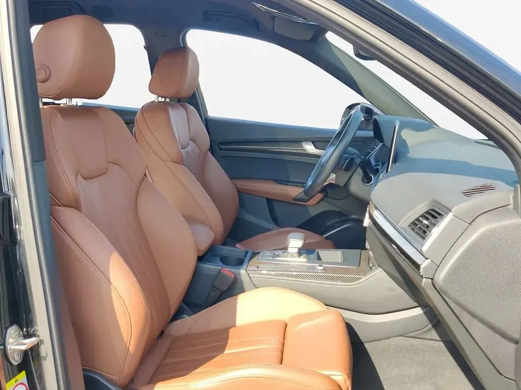 Gebraucht Audi Q5 S-Line 265 PS (194 kW) 2022 Mythosschwarz metallic SUV