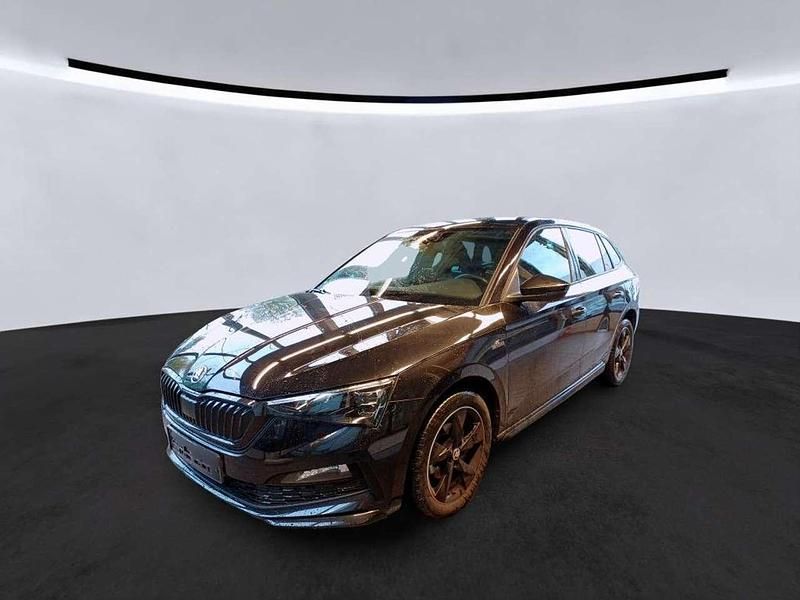 Schwarzmagic perleffekt Gebraucht 2022 Skoda Scala Monte Carlo Kleinwagen | 21.420 € (Fairer Preis) - Bild 1/2