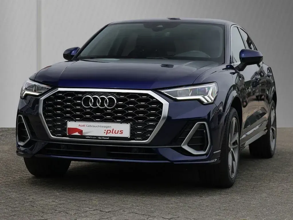 Gebraucht Audi Q3 Sportback S-Line 150 PS (110 kW) 2022 Navarrablau metallic SUV