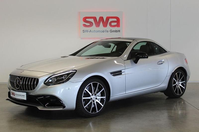 Schwarz Gebraucht 2016 Mercedes SLC43 AMG AMG Coupé | 38.990 € (Fairer Preis) - Bild 1/3