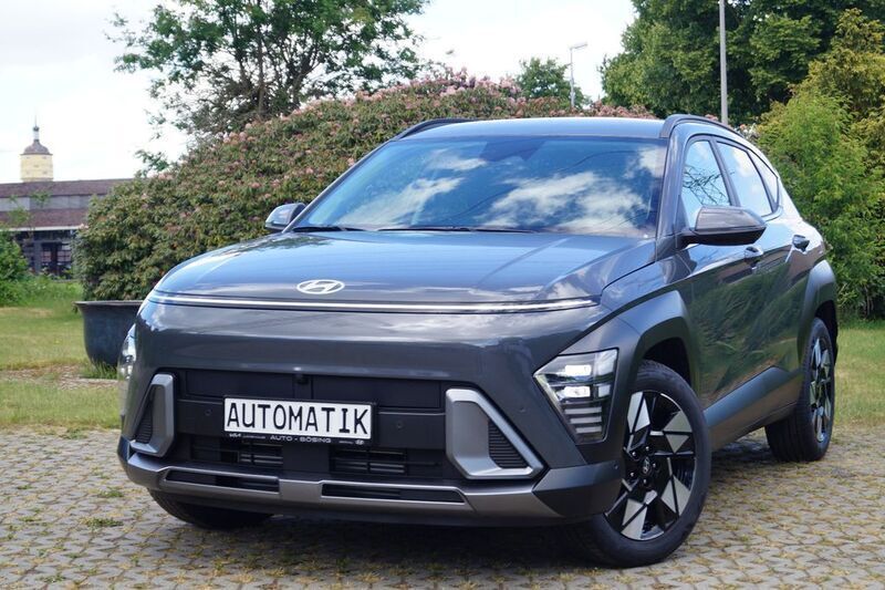 Grau Neu 2025 Hyundai Kona Prime SUV | 31.990 € (Fairer Preis) - Bild 1/4