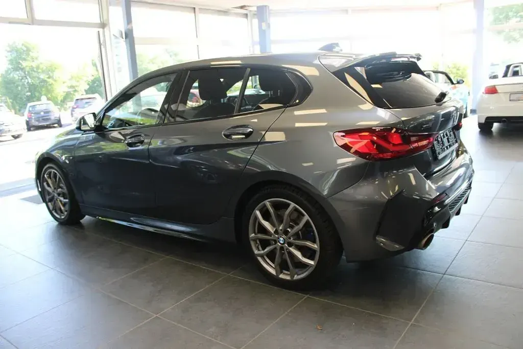 Gebraucht BMW M135 Sport Line 306 PS (225 kW) 2021 Minerlgrau metallic Kleinwagen