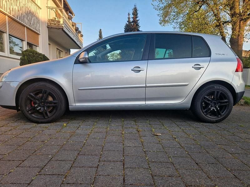 Usata VW Golf V 80 CV (58 kW) 2007 Grigio Utilitaria
