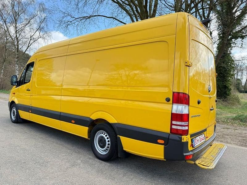Gebraucht Mercedes Sprinter 163 PS (119 kW) 2016 Gelb Van