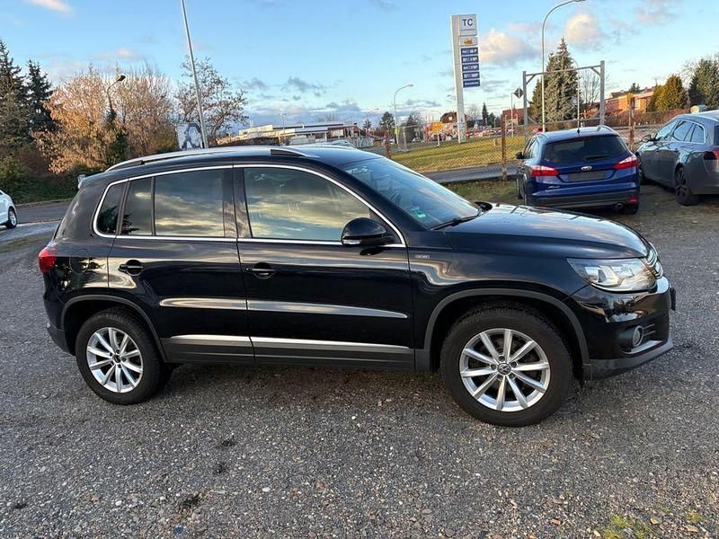 Gebraucht VW Tiguan LOUNGE 177 PS (130 kW) 2015 Schwarz SUV